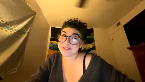 sweetheatannie online show from December 13, 2024, 4:22 am