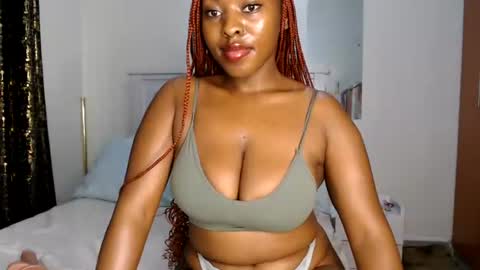 Snapshot of sweetice_01 chatting on June 26, 2026, 4:28 am euny online show from June 26, 2026, 4:28 am