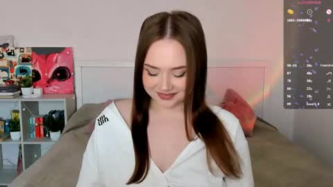 Snapshot of sweetie_candy_ chatting on June 26, 2026, 1:59 pm Hannah online show from June 26, 2026, 1:59 pm