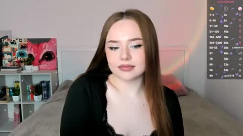 Snapshot of sweetie_candy_ chatting on July 24, 2026, 3:43 pm Hannah online show from July 24, 2026, 3:43 pm