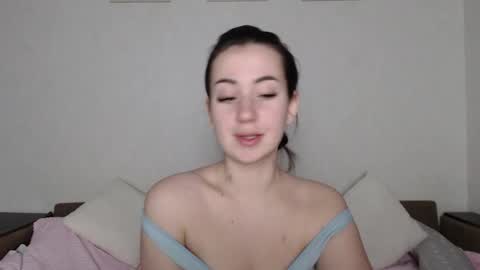 Kendl online show from January 19, 2025, 10:39 pm