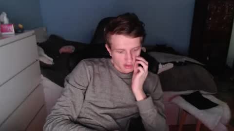 Snapshot of sweetietwin chatting on February 22, 2026, 8:29 pm CAT online show from February 22, 2026, 8:29 pm