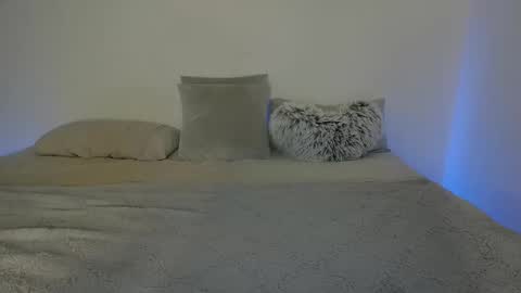 Jade online show from February 28, 2025, 8:07 pm