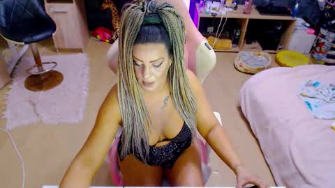 jessica online show from September 30, 2025, 10:48 pm