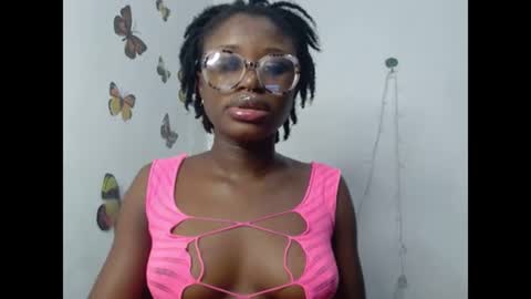 Snapshot of sweetjuicyclit chatting on July 3, 2026, 11:33 pm zuri online show from July 3, 2026, 11:33 pm