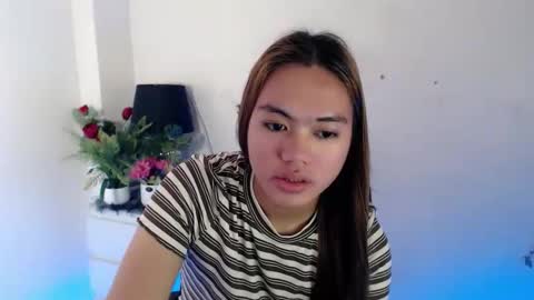 SWEET KEYA online show from February 23, 2026, 5:05 am