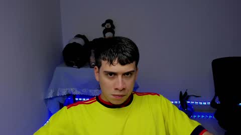 Lian online show from December 10, 2024, 4:02 am