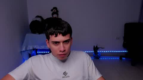 Lian online show from December 12, 2024, 7:52 am