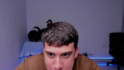 Lian online show from December 13, 2024, 3:38 am