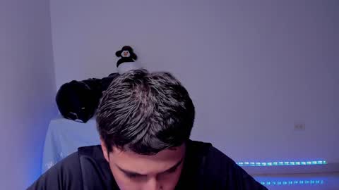 Lian online show from December 20, 2024, 7:01 am