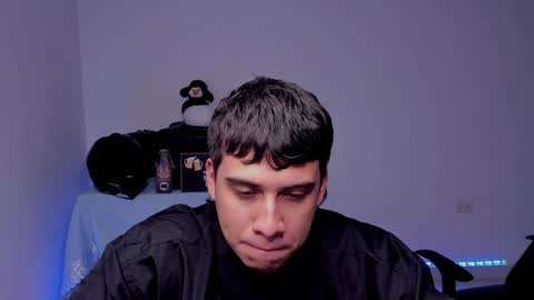 Lian online show from December 21, 2024, 4:41 am