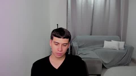 Lian online show from February 25, 2025, 2:14 am