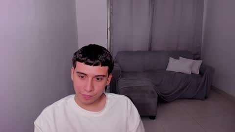 Lian online show from February 28, 2025, 5:48 am