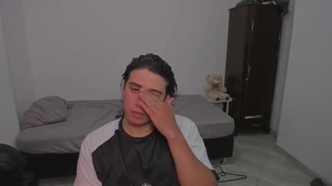 Snapshot of sweetlian_04 chatting on February 7, 2026, 5:55 am Lian online show from February 7, 2026, 5:55 am