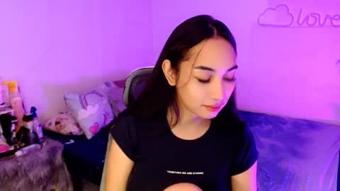 Lilly online show from December 18, 2025, 3:45 am