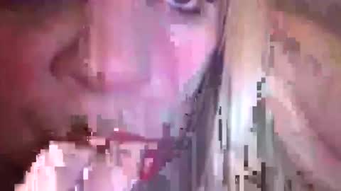 Snapshot of sweetlisa92 chatting on January 1, 2025, 3:46 pm Lisa online show from January 1, 2025, 3:46 pm