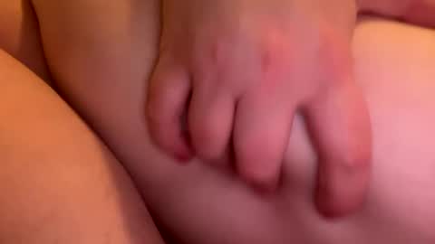 Snapshot of sweetlisa92 chatting on February 14, 2025, 8:26 pm Lisa online show from February 14, 2025, 8:26 pm