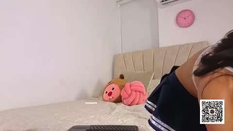 Venus online show from September 14, 2025, 5:56 pm