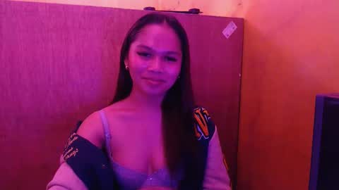 Snapshot of sweetlovelykazzz chatting on October 14, 2025, 8:20 pm My name is Lyka online show from October 14, 2025, 8:20 pm