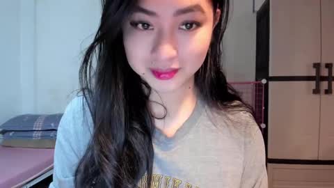 Zoe online show from December 30, 2024, 5:55 pm