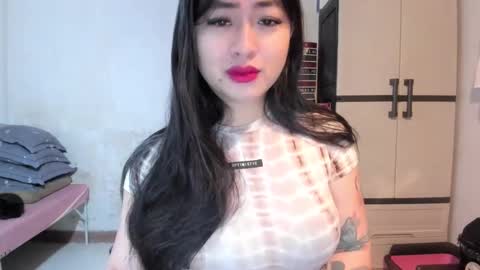 Zoe online show from February 20, 2025, 1:57 am