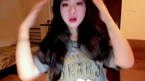 Snapshot of sweetlovepinay04 chatting on October 20, 2025, 3:29 am Zoe online show from October 20, 2025, 3:29 am