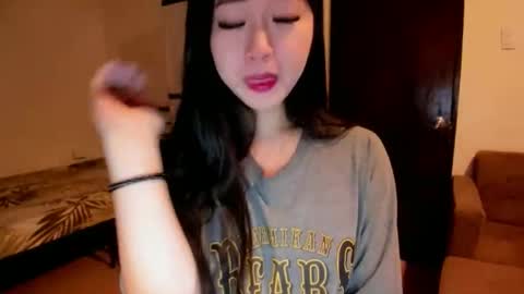 Snapshot of sweetlovepinay04 chatting on October 22, 2025, 2:34 am Zoe online show from October 22, 2025, 2:34 am