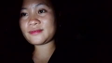 Snapshot of sweetmae32 chatting on July 20, 2026, 10:07 am sweetmae32 online show from July 20, 2026, 10:07 am