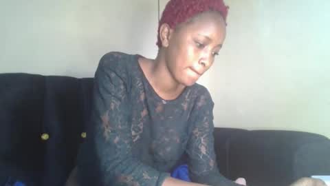 sweetmama06 online show from October 14, 2025, 8:59 am