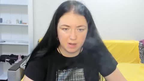 sweetmarylove online show from September 23, 2025, 9:01 am