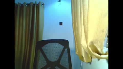 sweetmila9 online show from April 11, 2026, 7:45 am