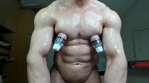 Lorenzo online show from October 22, 2025, 2:39 pm