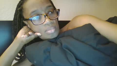 sweetness_cool online show from February 9, 2025, 6:37 pm