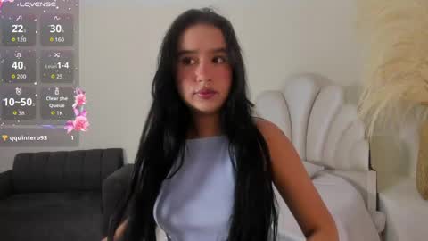 Snapshot of sweetnova_ chatting on June 6, 2026, 6:51 am Sweet Nova online show from June 6, 2026, 6:51 am