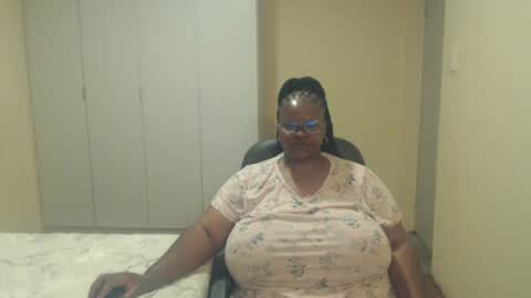 sweetnoziexxx online show from January 5, 2025, 5:30 pm