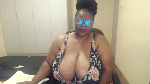 sweetnoziexxx online show from February 21, 2025, 7:01 am