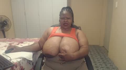 sweetnoziexxx online show from January 11, 2026, 3:44 am