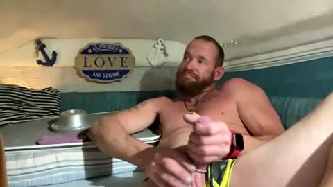 WeAim2PZzz online show from February 10, 2025, 2:41 am