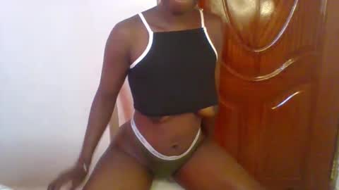 Snapshot of sweetpasion2 chatting on March 1, 2025, 9:18 am sweetpasion2 online show from March 1, 2025, 9:18 am