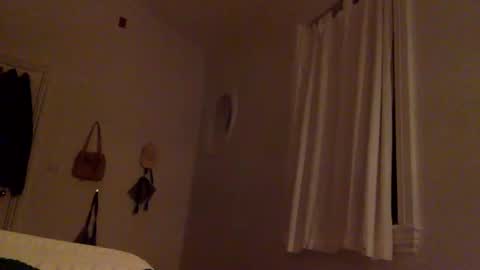 sweetpeach232323 online show from January 2, 2025, 3:58 am