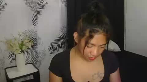 sweetpinay_amanda online show from November 4, 2025, 4:28 pm