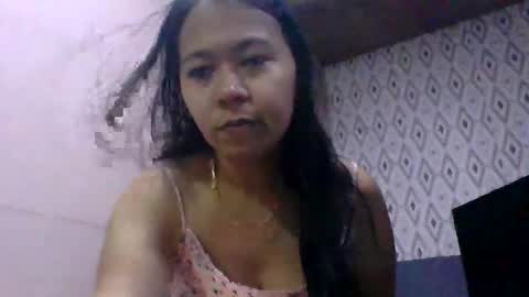 sweetpinnay online show from April 25, 2026, 9:56 am