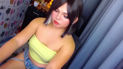 angelica online show from December 15, 2024, 6:48 pm