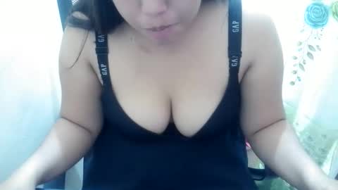 sweetpussysweat19 online show from October 24, 2025, 10:00 am