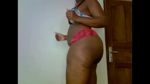 Snapshot of sweetrenne chatting on February 6, 2025, 5:35 am sweetrenne online show from February 6, 2025, 5:35 am