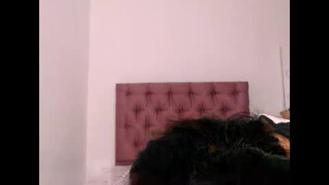 sweetscaarlett online show from April 4, 2026, 1:52 pm