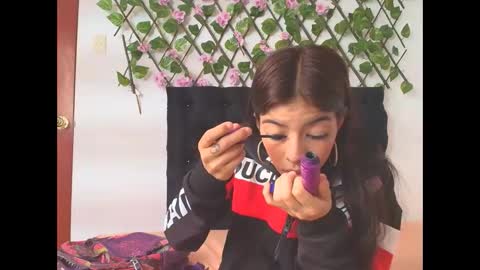 sweetscaarlett online show from April 18, 2026, 2:54 pm