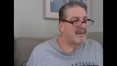 sweetbrowneyes623 online show from December 17, 2024, 6:31 pm