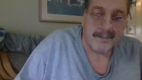 sweetbrowneyes623 online show from March 6, 2025, 2:29 pm