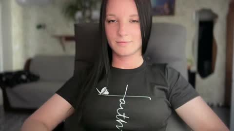 Sweet Shy online show from June 27, 2026, 1:50 pm